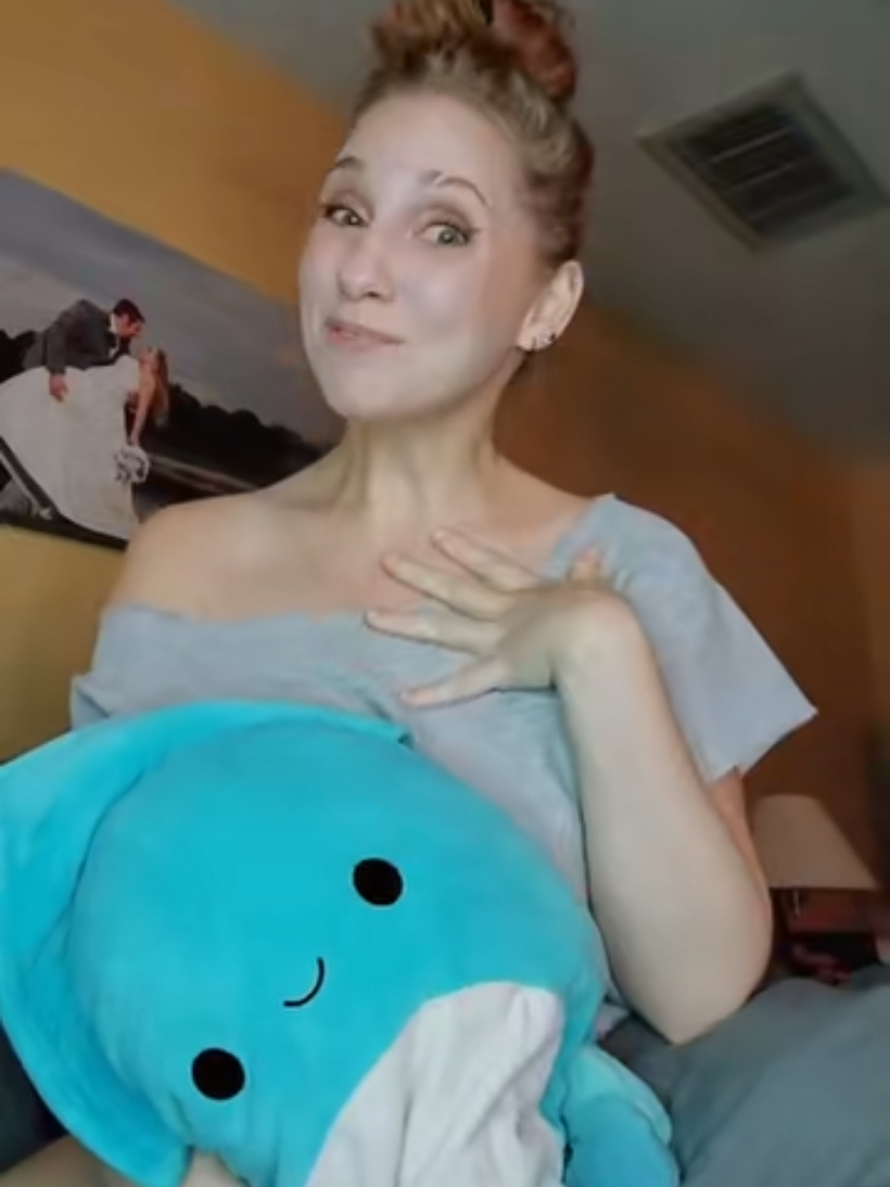 @HayAnna