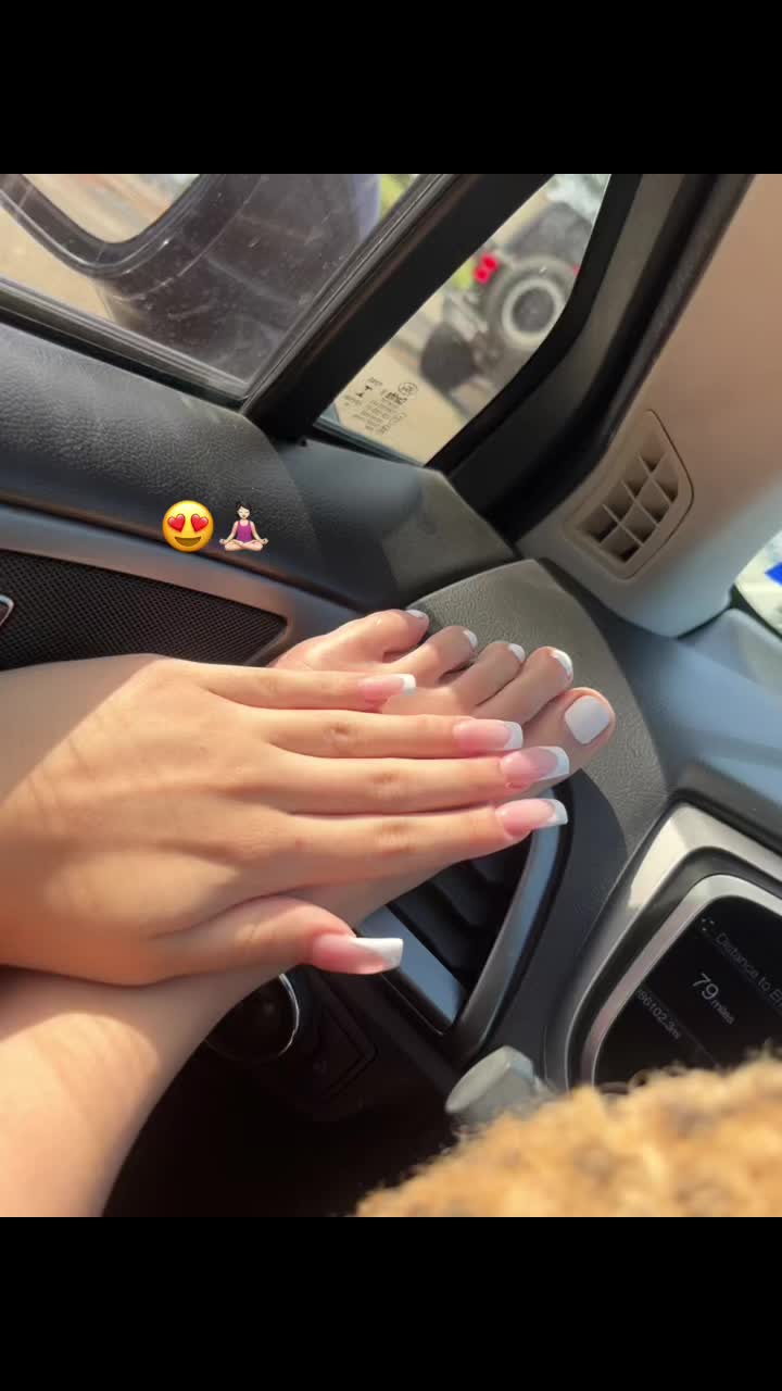 @victoria🧁😻💄