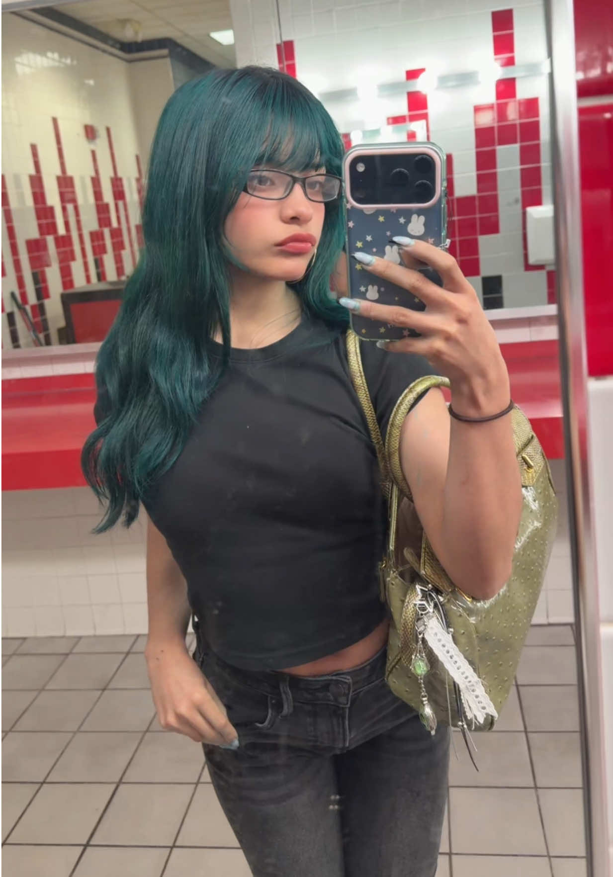 @👥