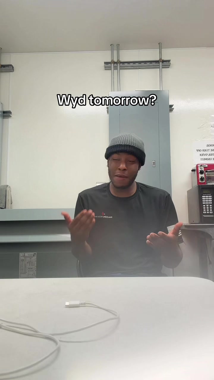 @𝒯𝓇𝒾𝓁𝓁🥷🏾🥶