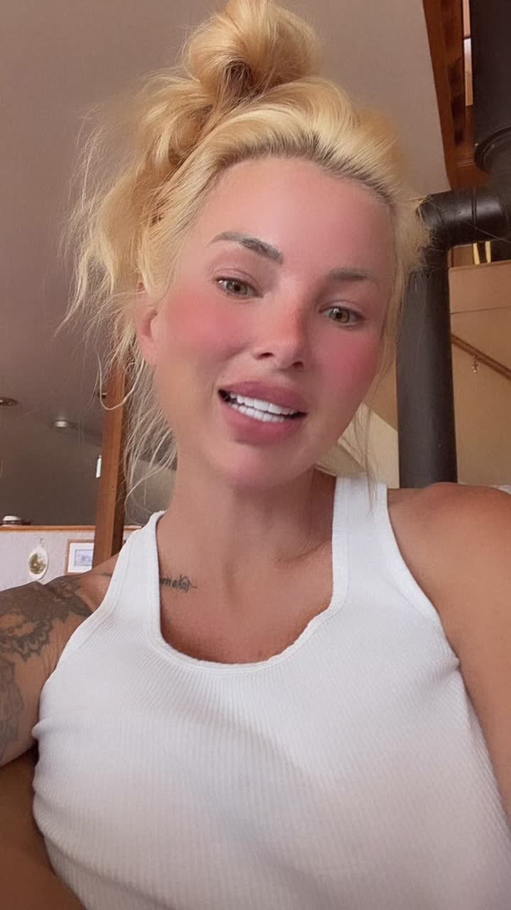 @Jessicakes33