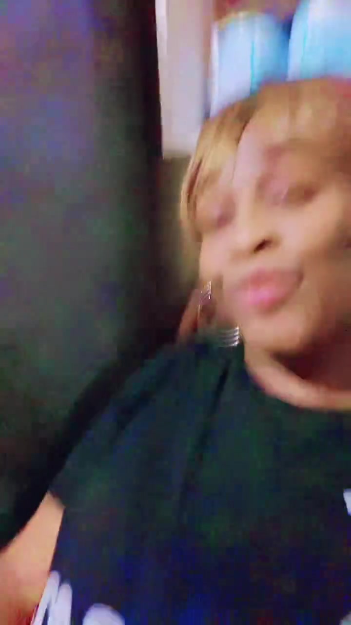@Queenkaya
