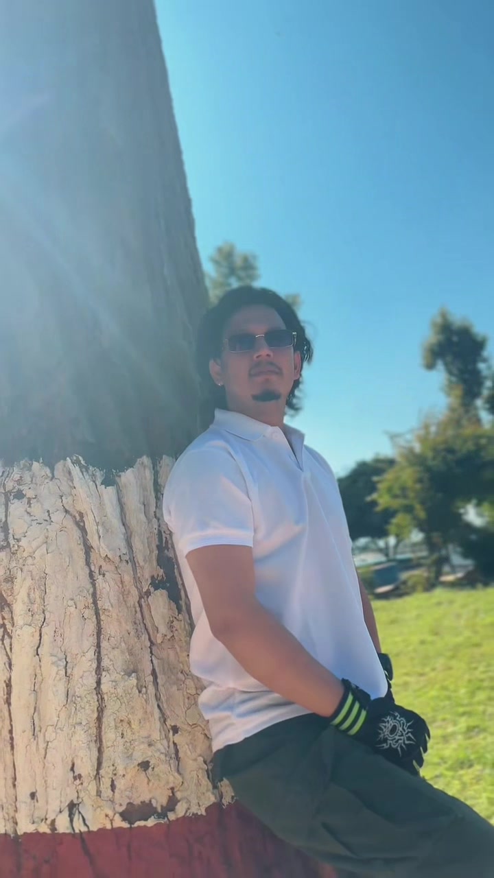 @𝐑c🕊️_