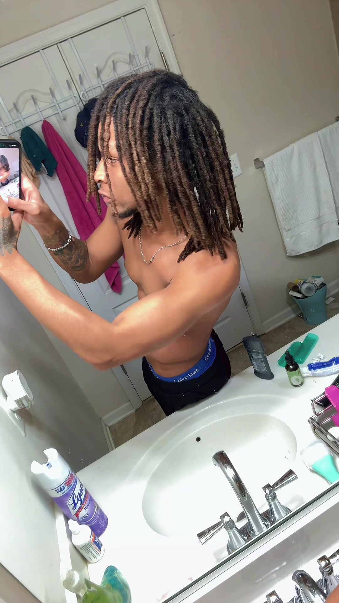 @str8fetti