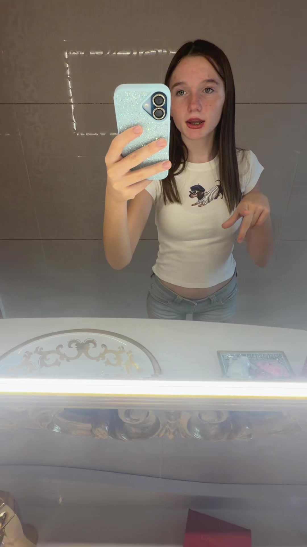 @Alessandra3