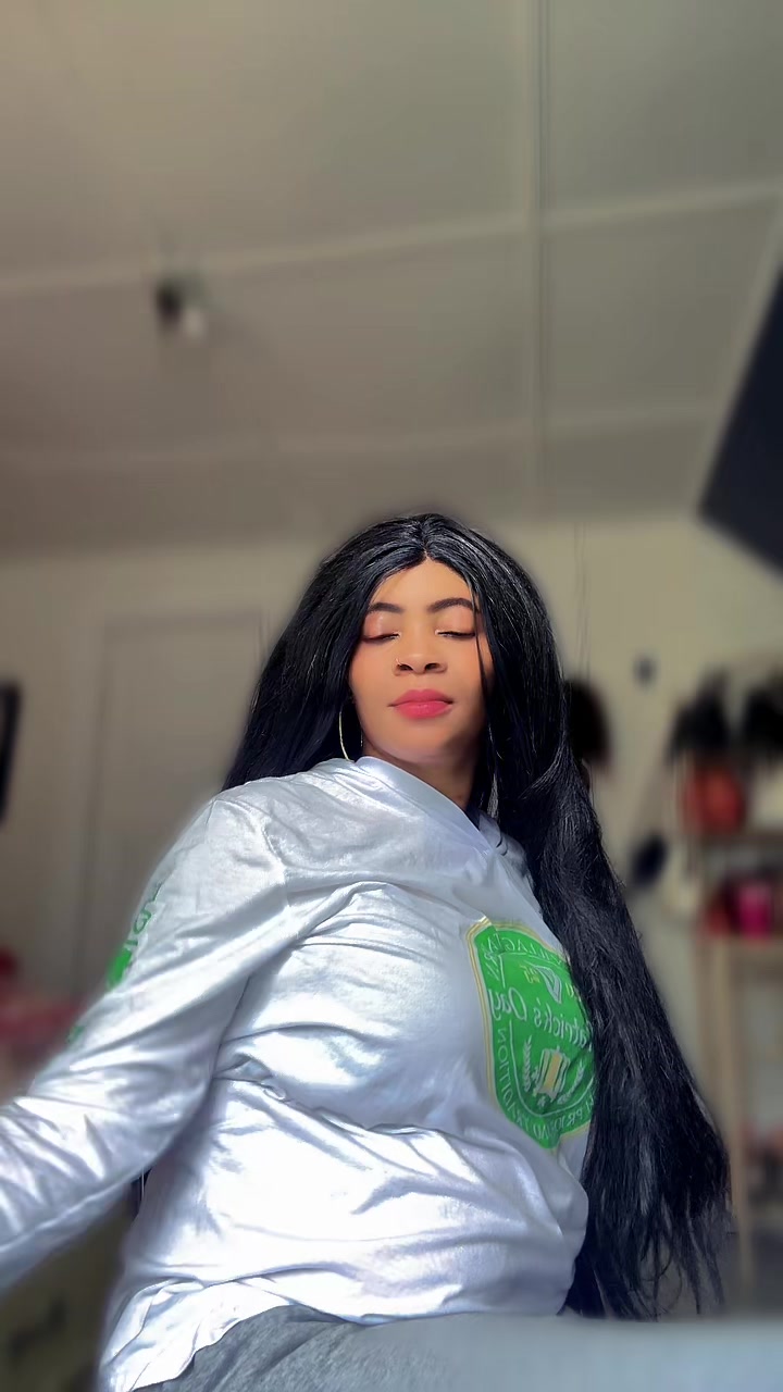 @Queen Shami 🇨🇩🇺🇬🇺🇸💪
