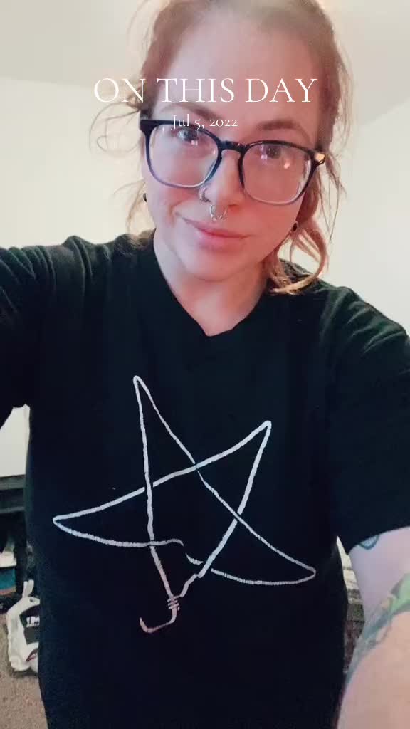 @ThatFreckledBinch