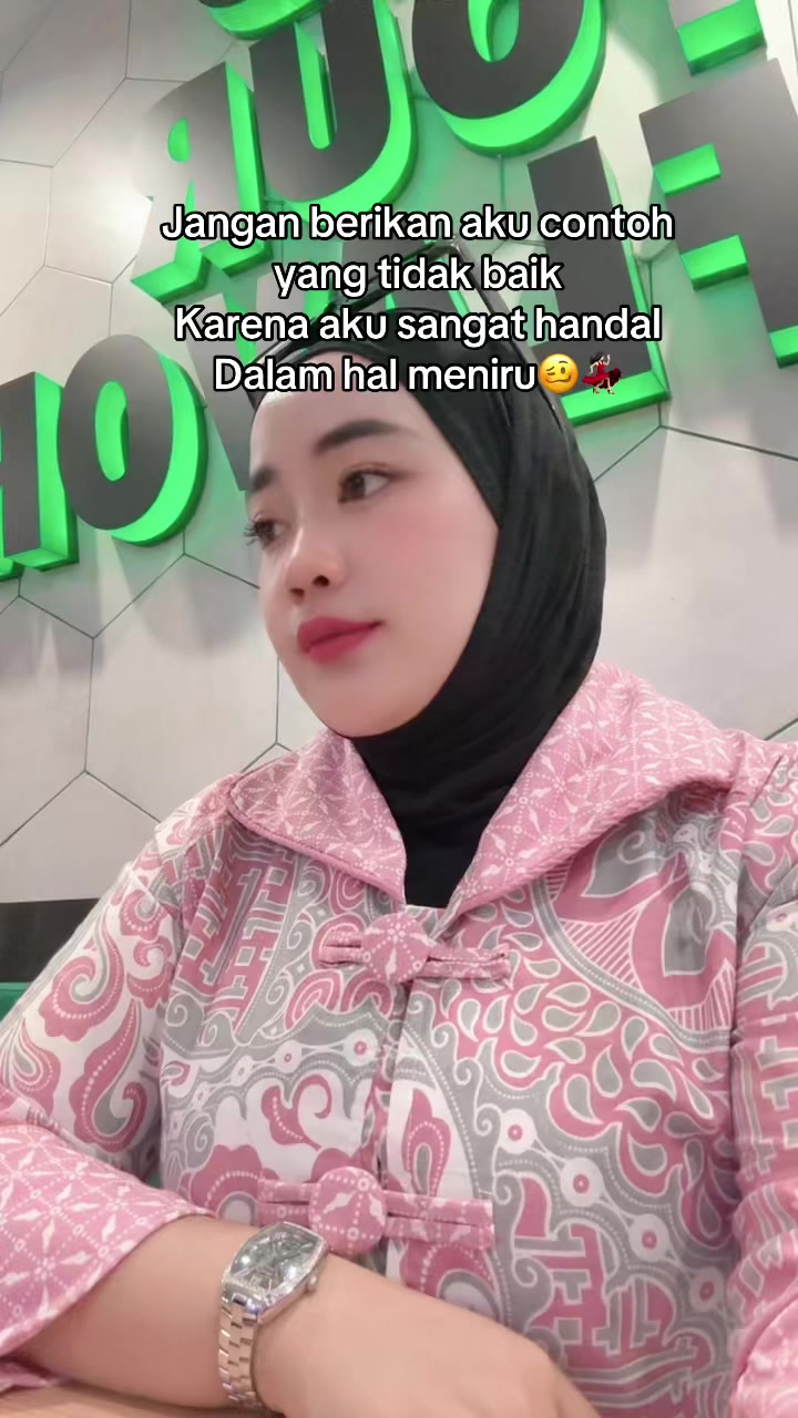 @Miradesianaa