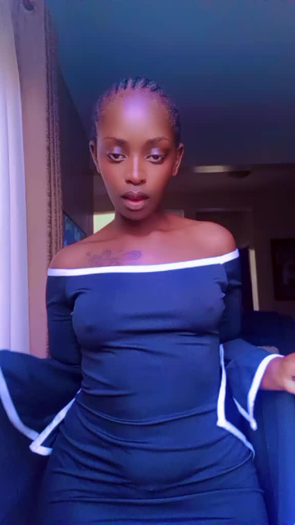 @Sabrinahsabrinah27