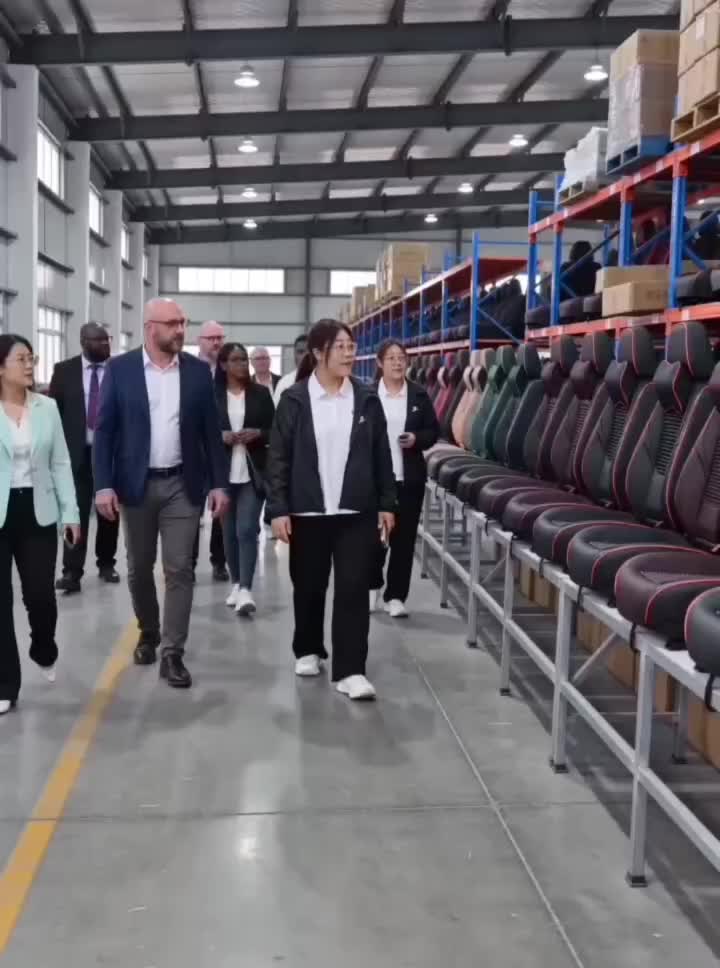 @Car seat factory  Anne