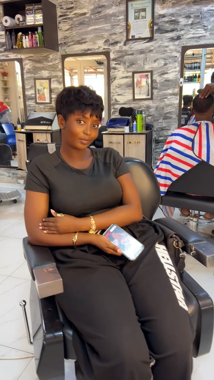 @Kukua Acquah 🇬🇭