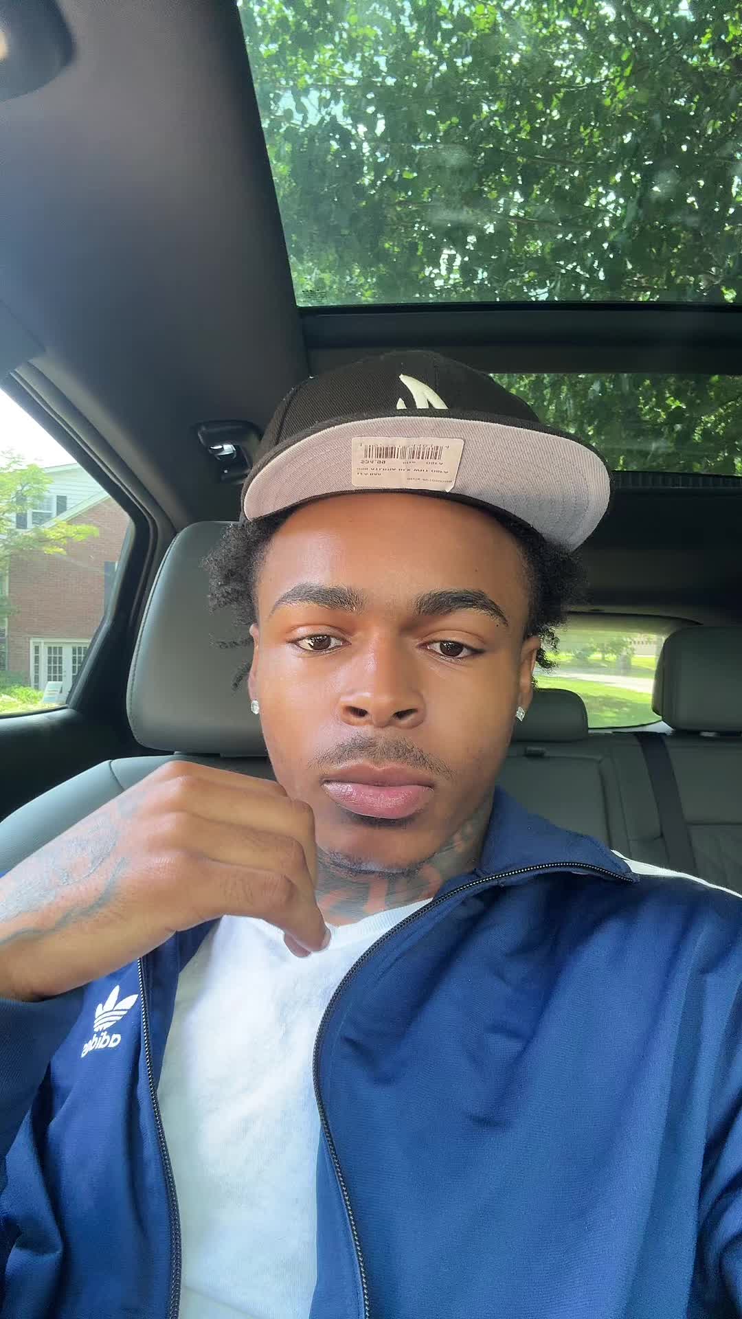 @YOUTUBER: VXNNY
