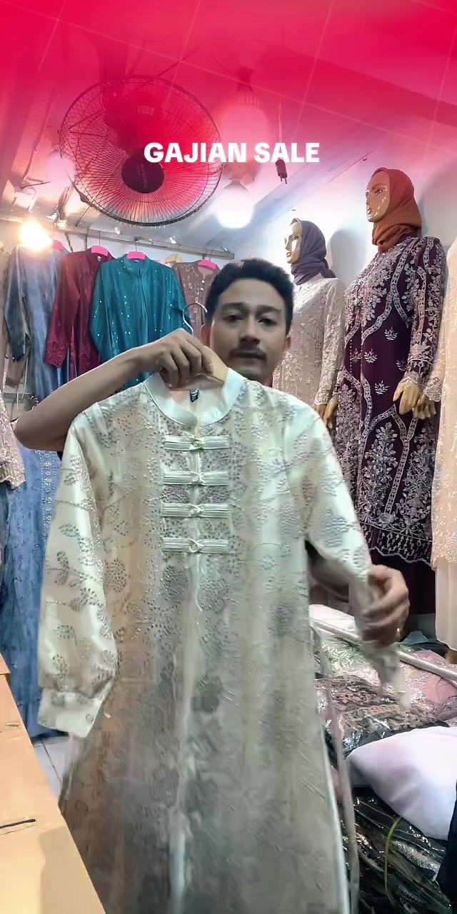 @D2store