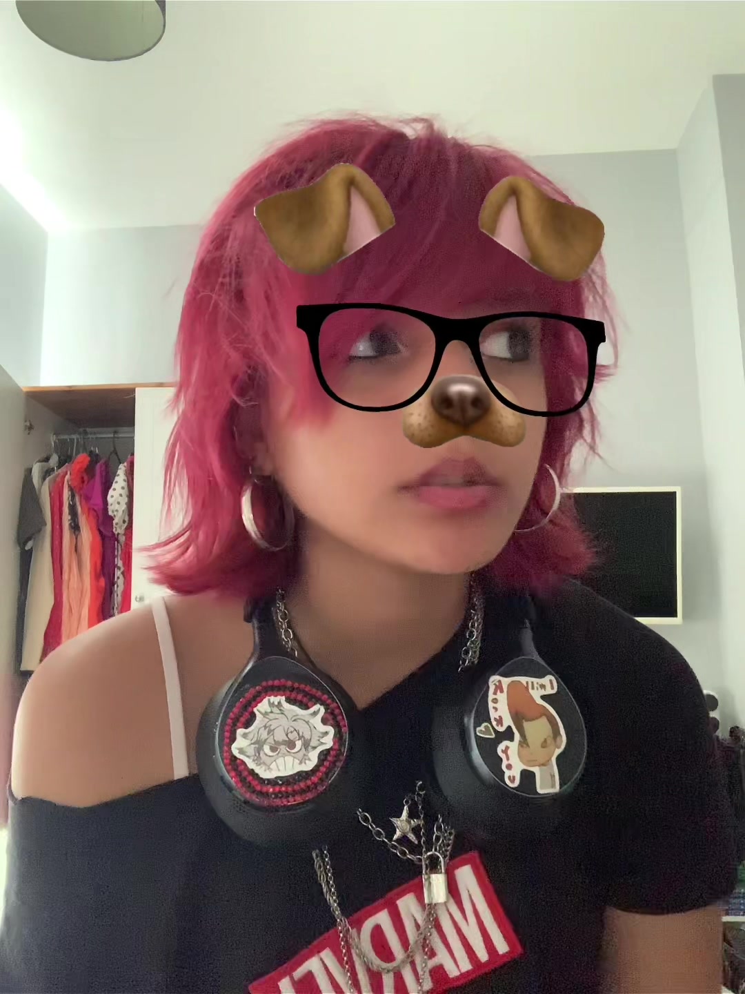 @😼