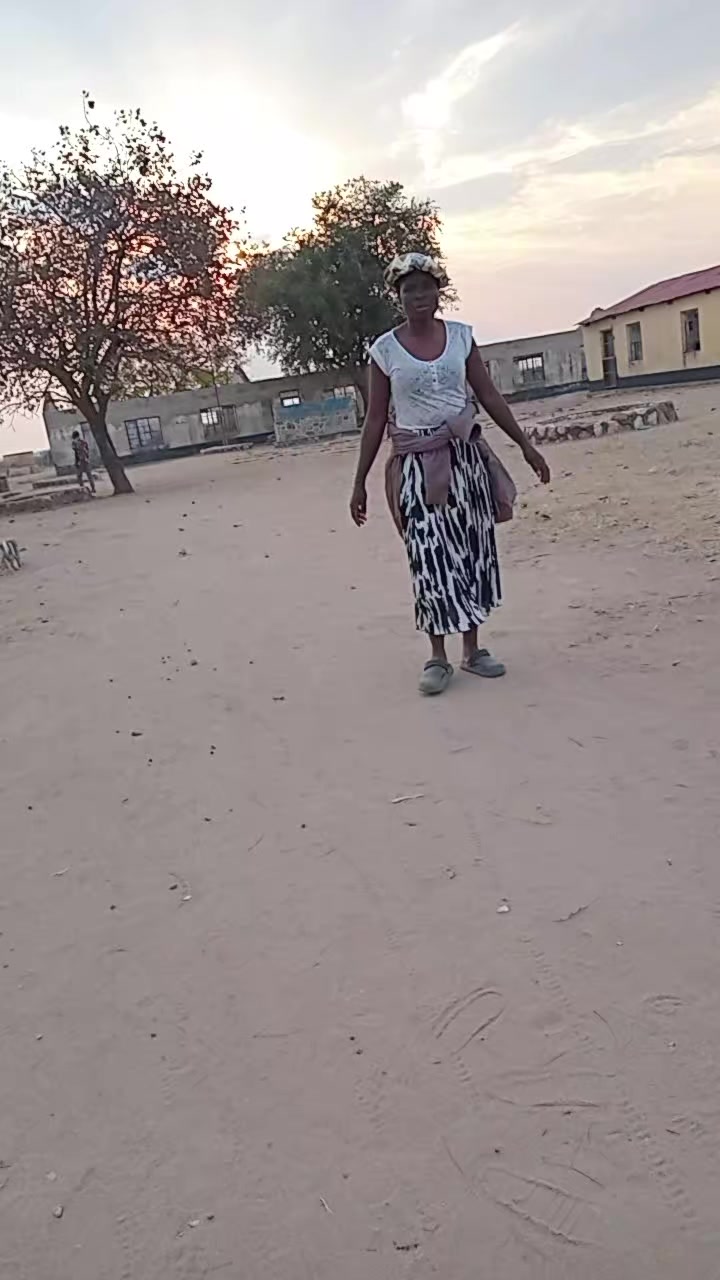 @Mai kutuza