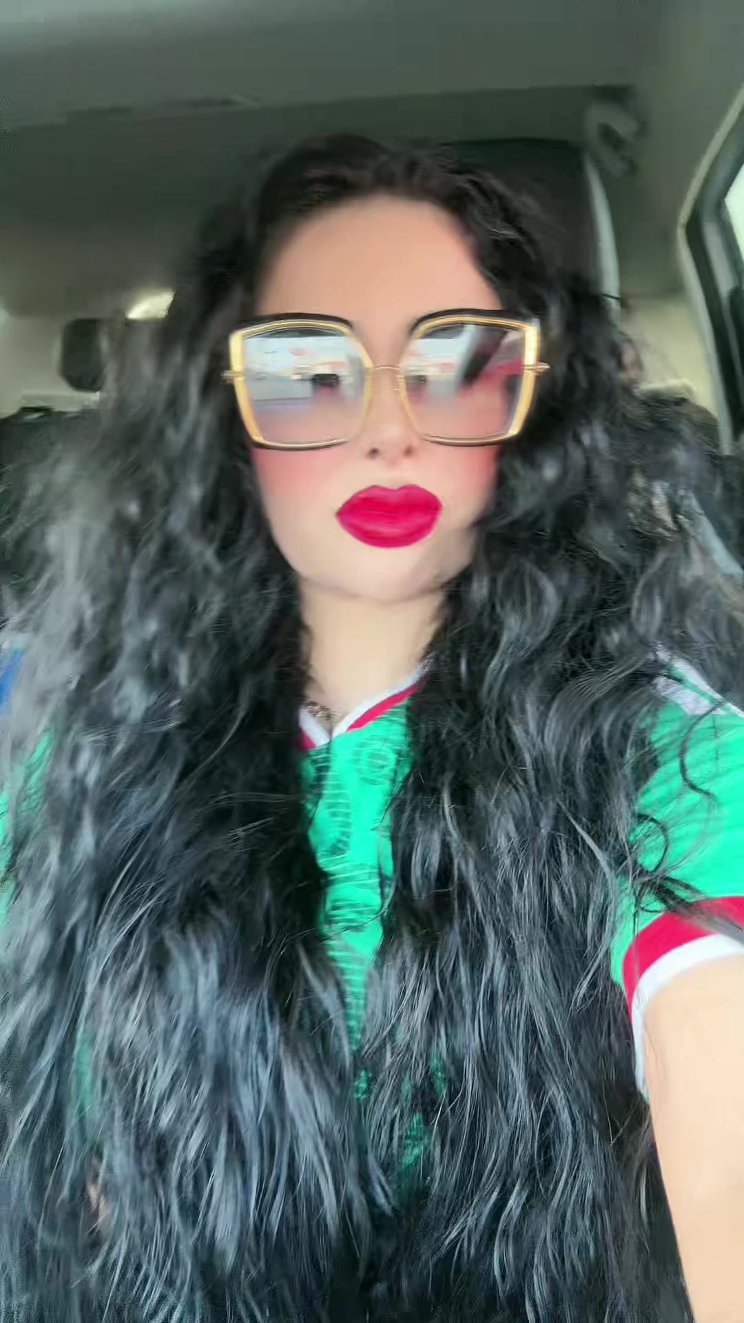 @Lea&ntilde;oszulema