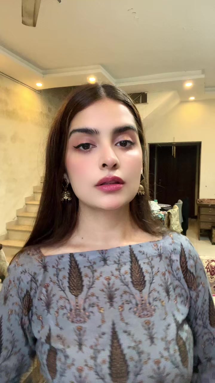 @Saba Chaudhry
