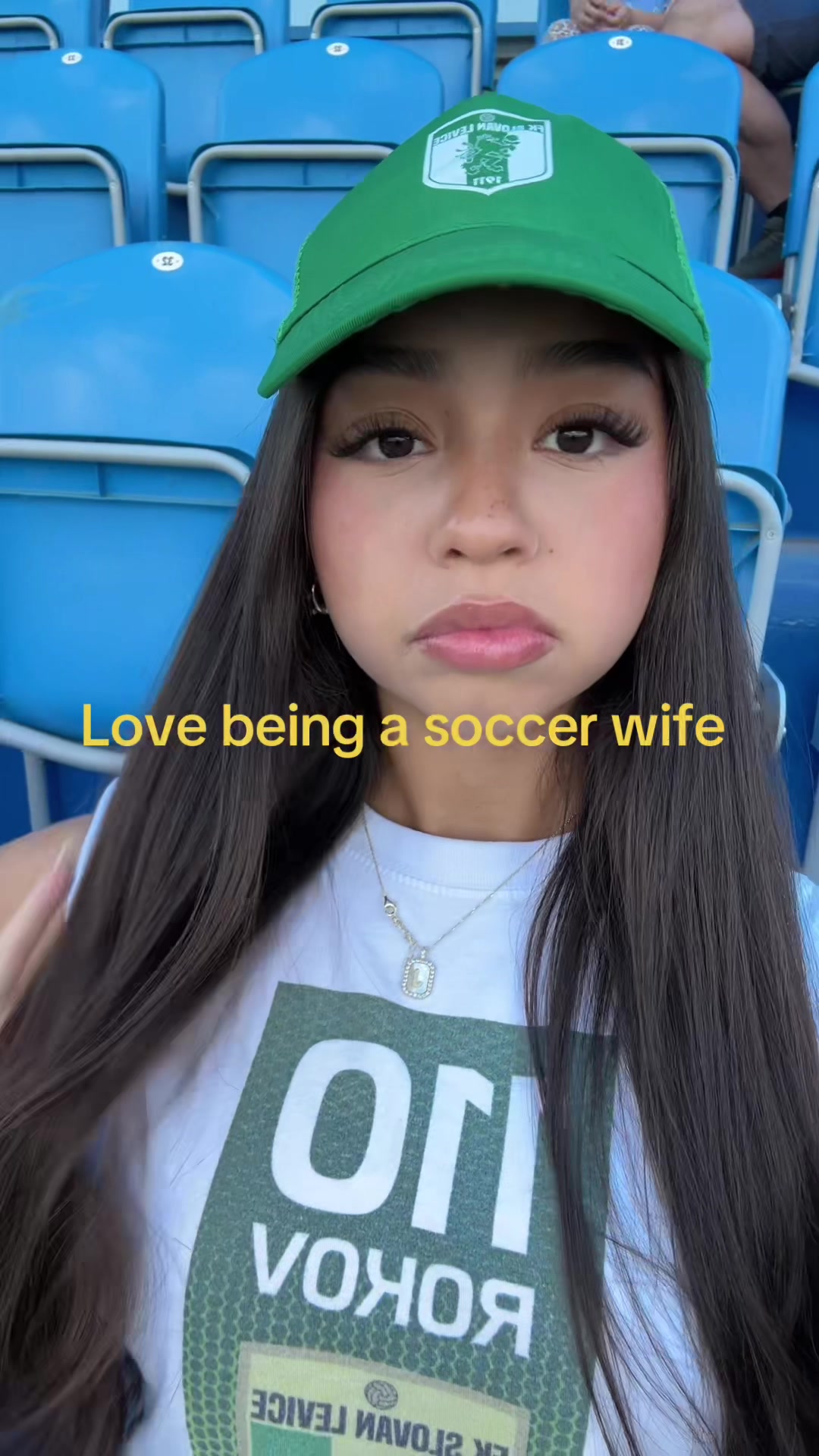 @anaameliii
