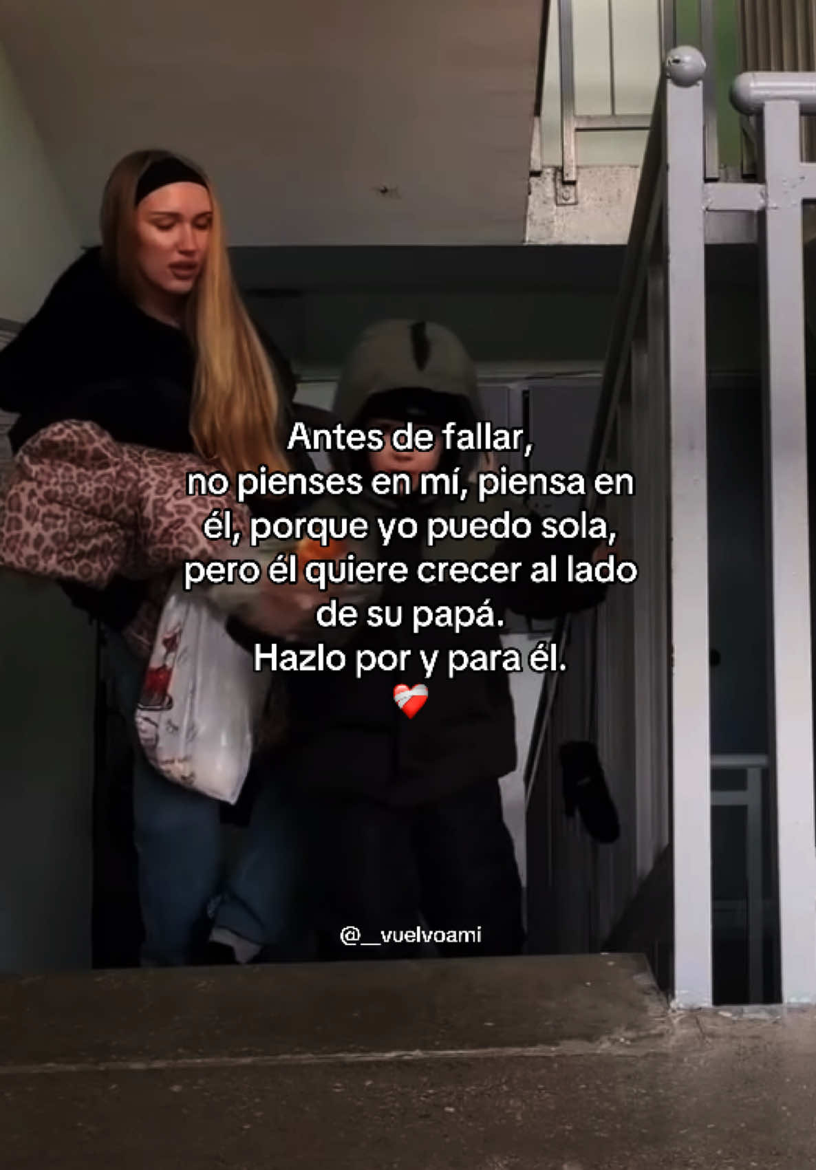 @__vuelvoami