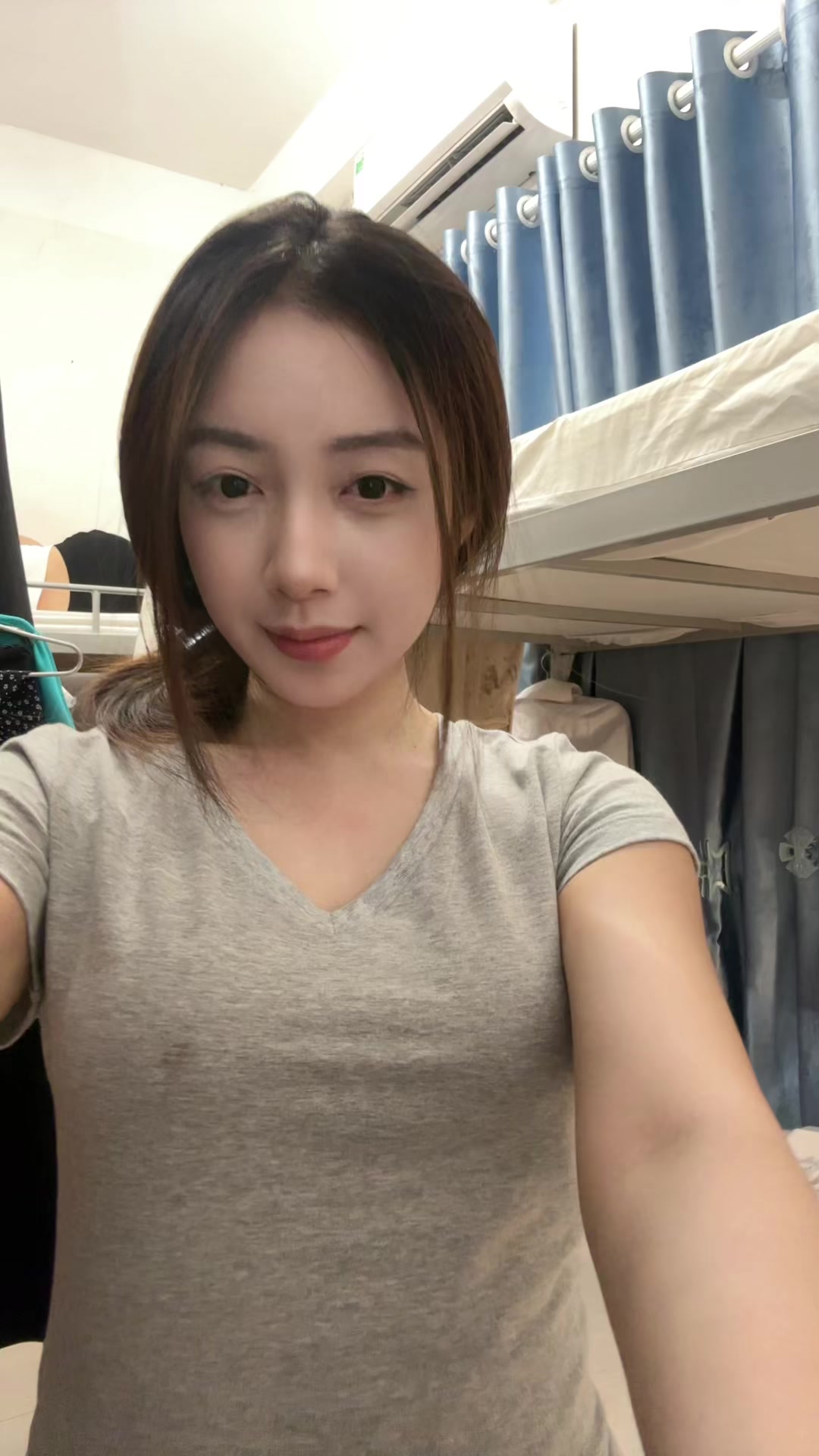 @th&ocirc;n
