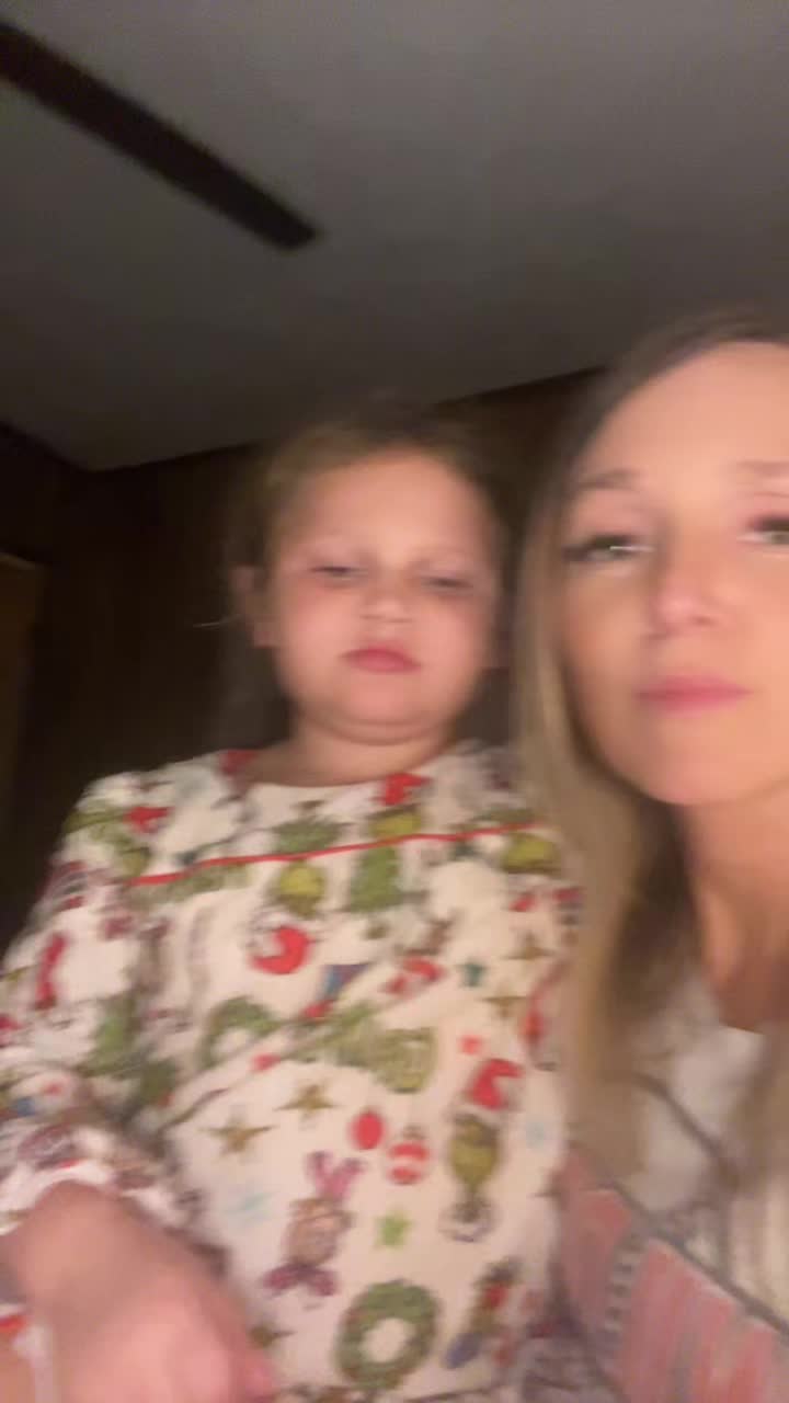 @Brooke~Mom | Counselor Grad 26