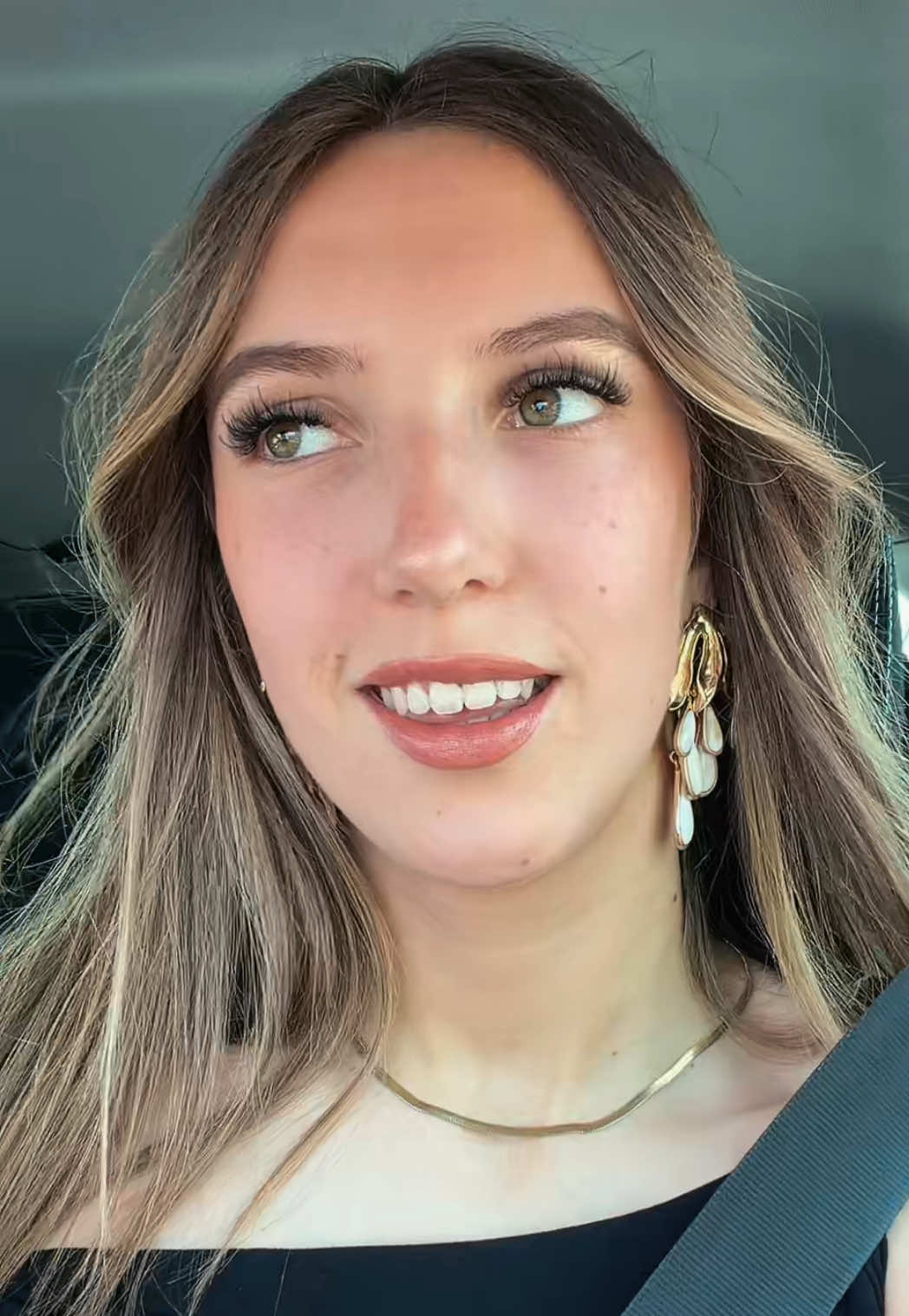 @melinacsnn