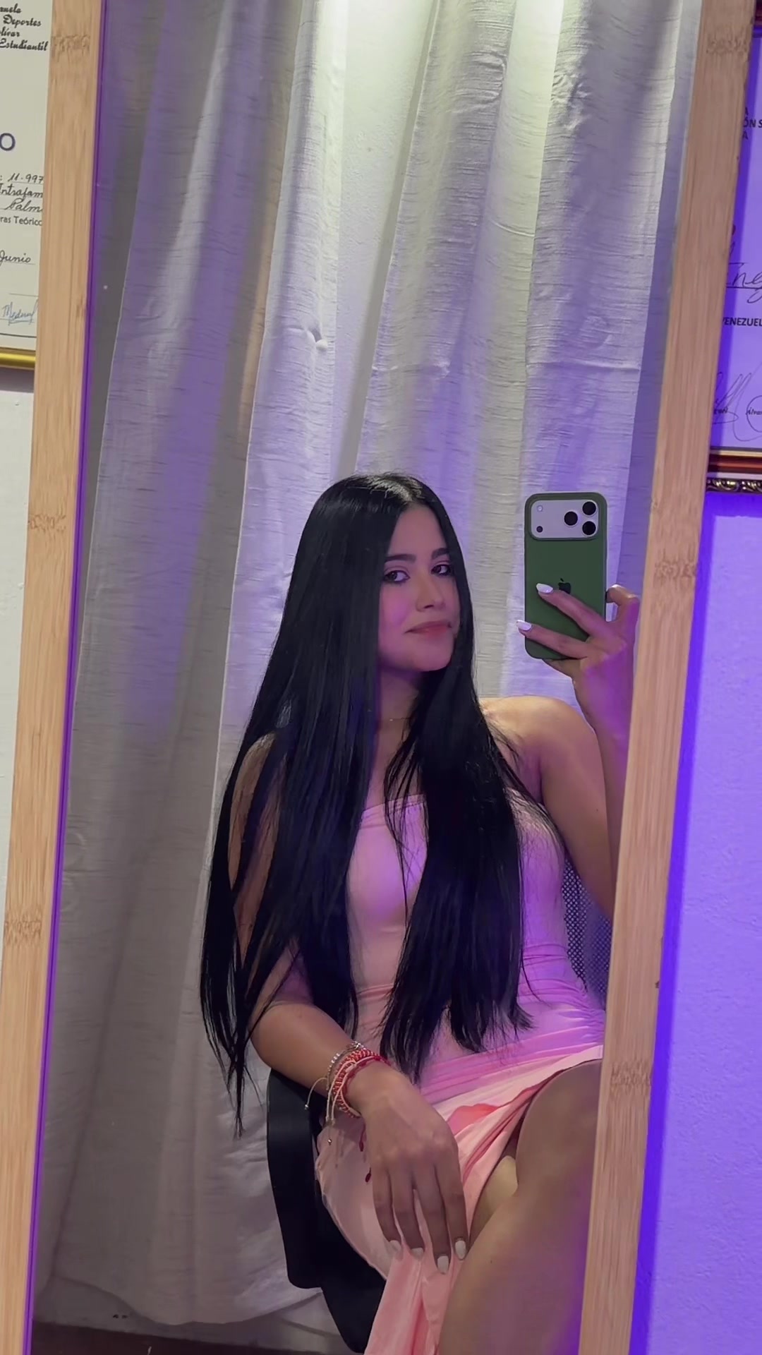 @Joselin__m_