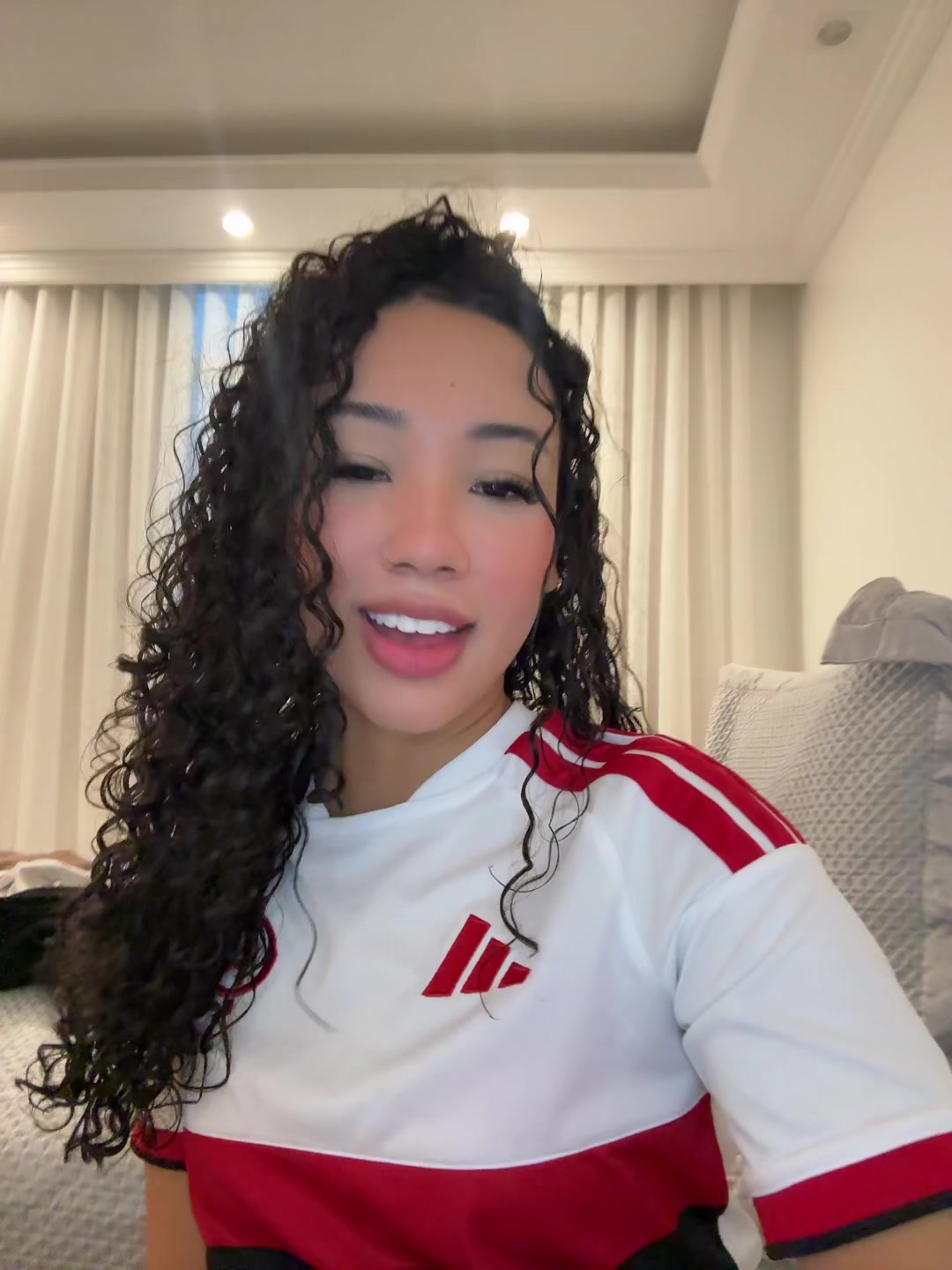 @Ana