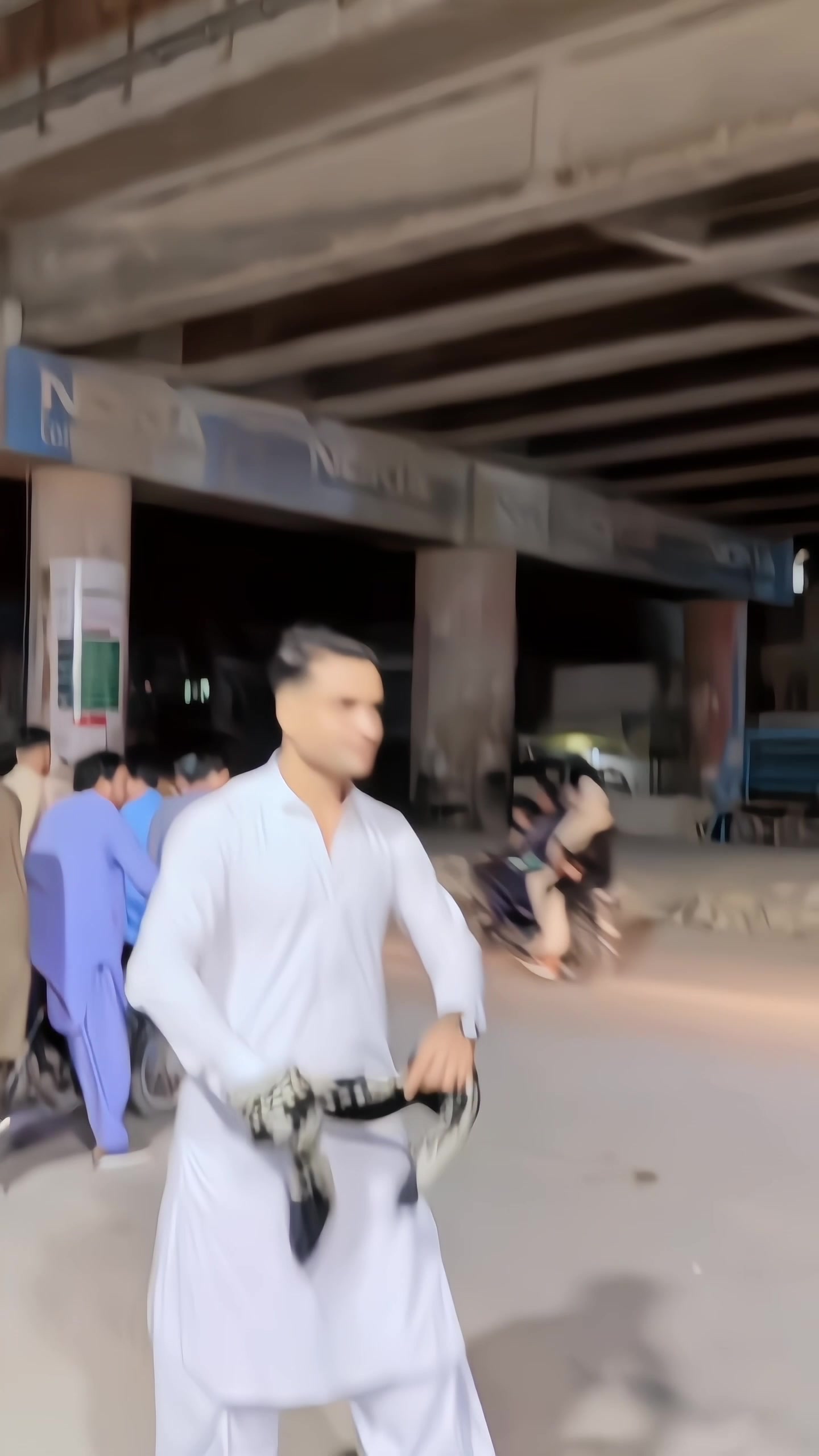 @Usمan حیدر ✨