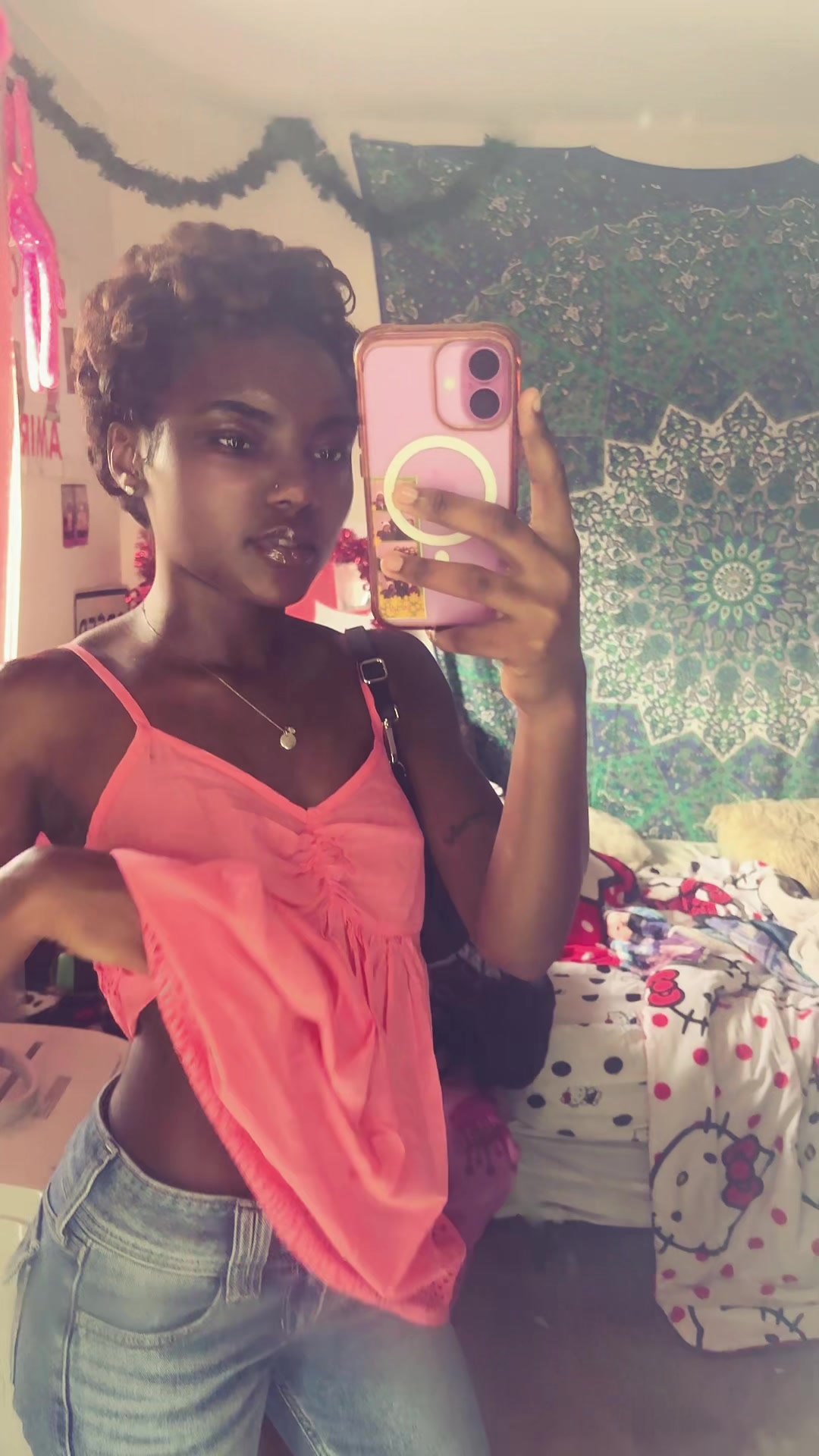 @amiraauraa