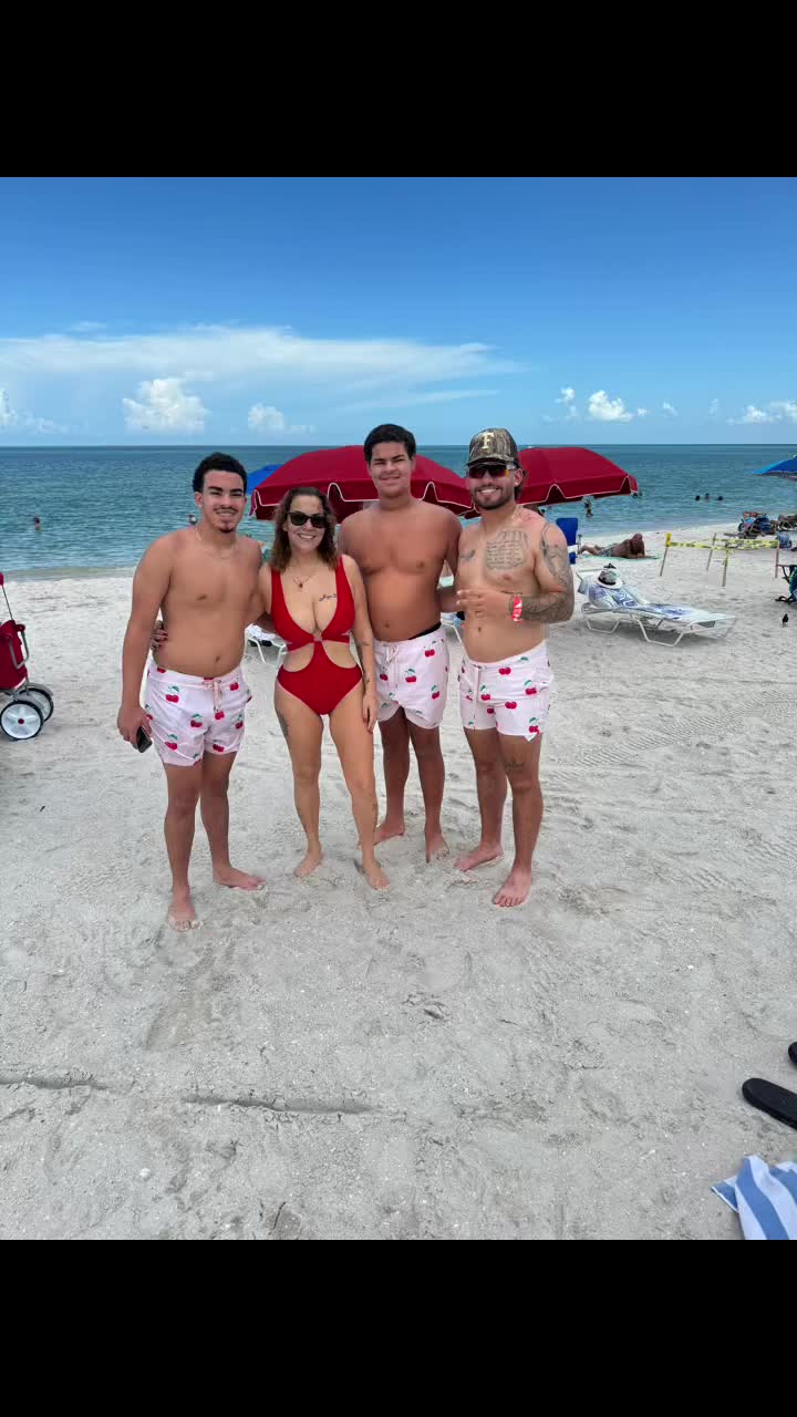 @Nena Valdes Marrero