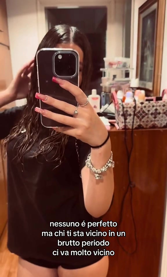 @anii👸🏼