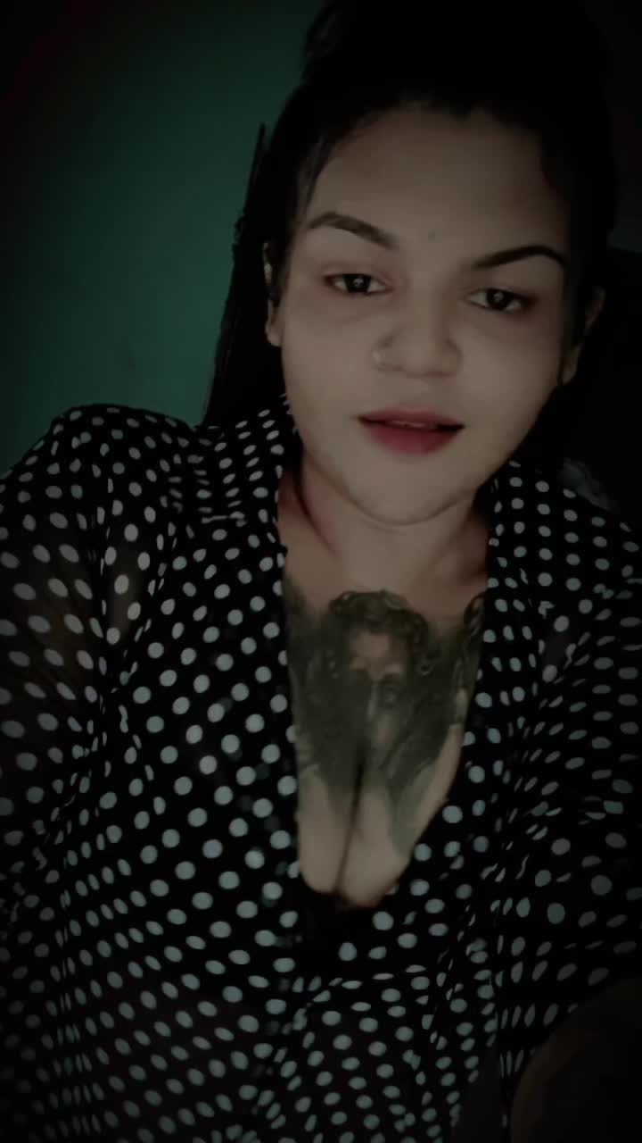 @AMEERSHA 🖤🫧