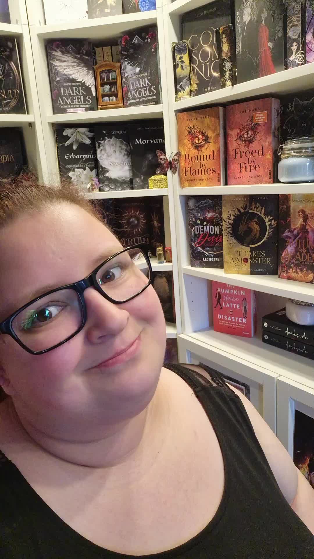 @Patti_booklover 📚