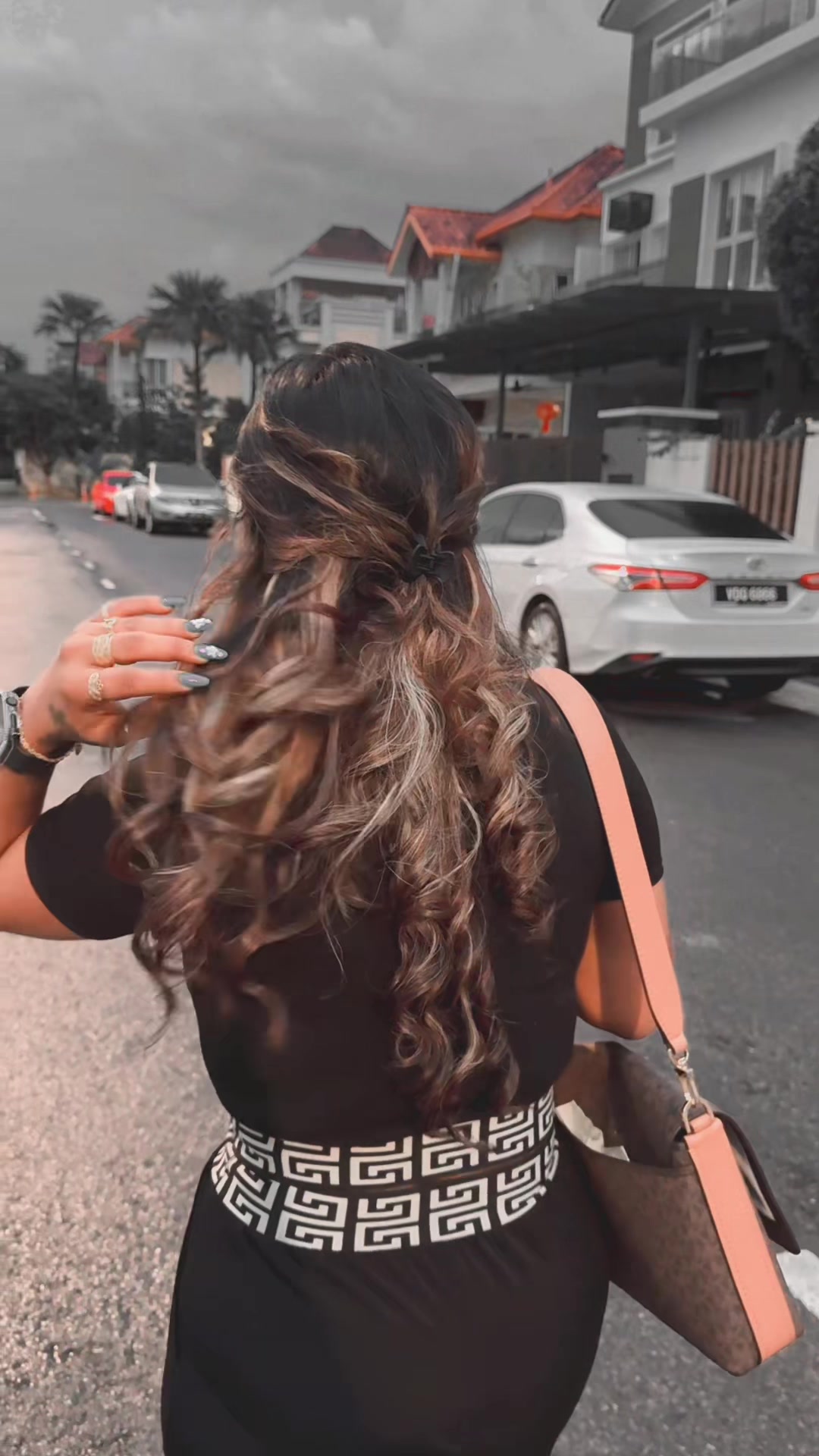 @Priya_Riya107