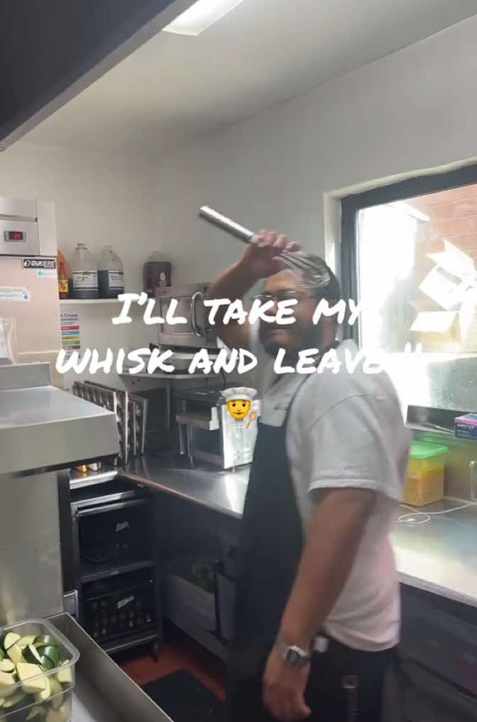 @Slickback_Zack🌮 ⚽️ 🎶