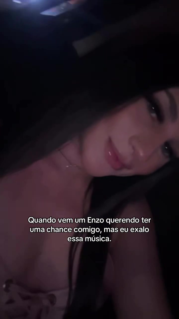 @camillascht
