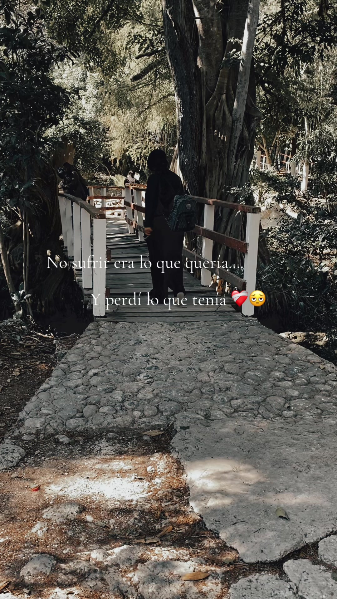 @LA QUECHU