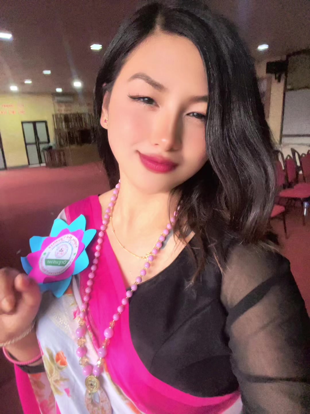 @🦋