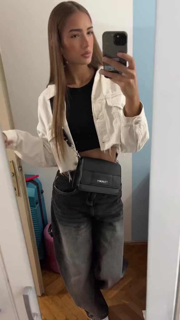 @milicaaaa_c18