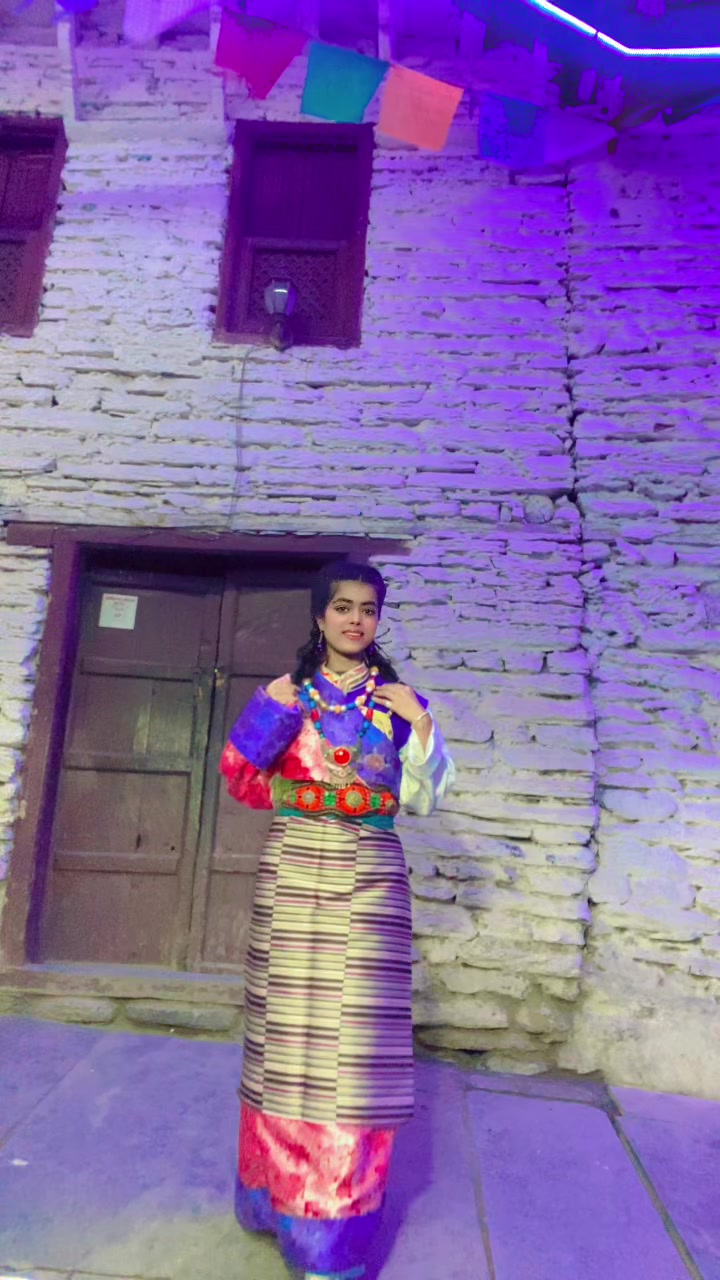 @Aarti Yadav🦜🦋