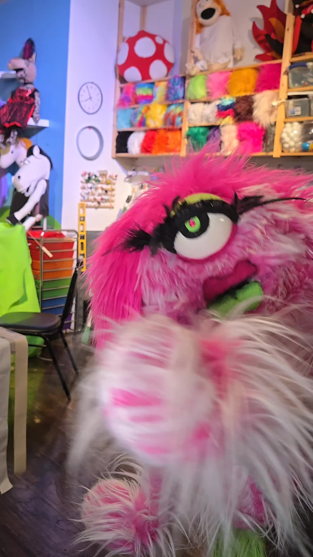 @lvpuppets