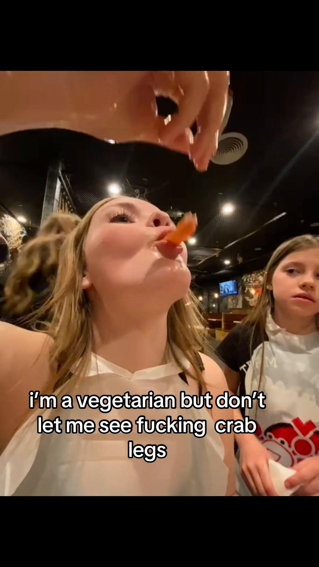 @🥸