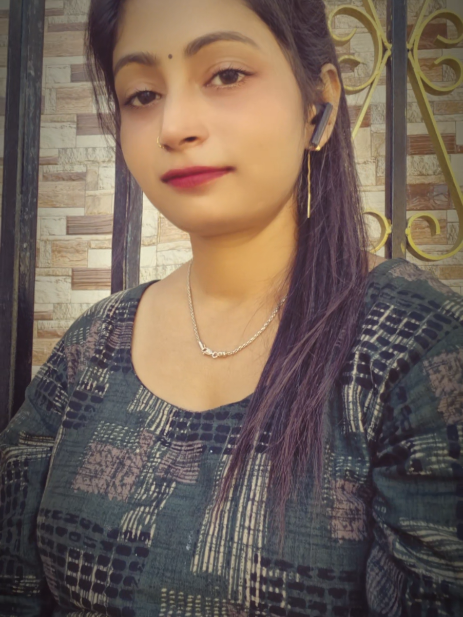 @cute girl 🥰🤪 snehgupta