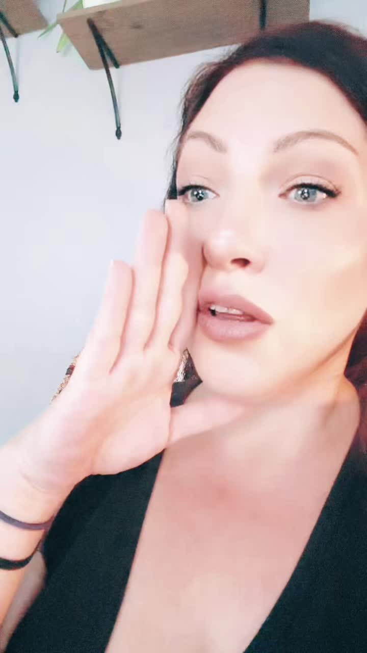 @Queen Serene 🩶