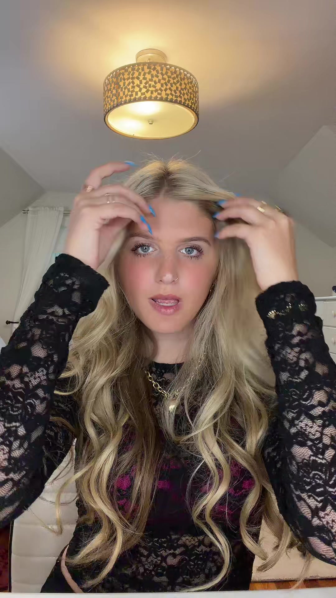 @phoebe
