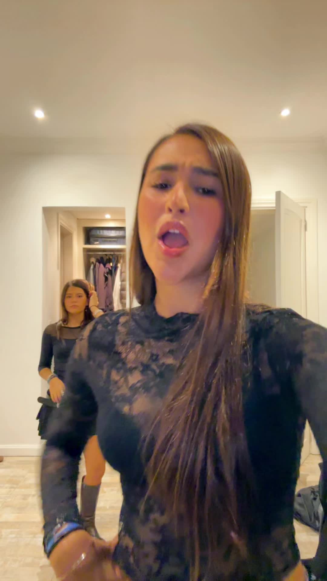 @user_d3lffin4