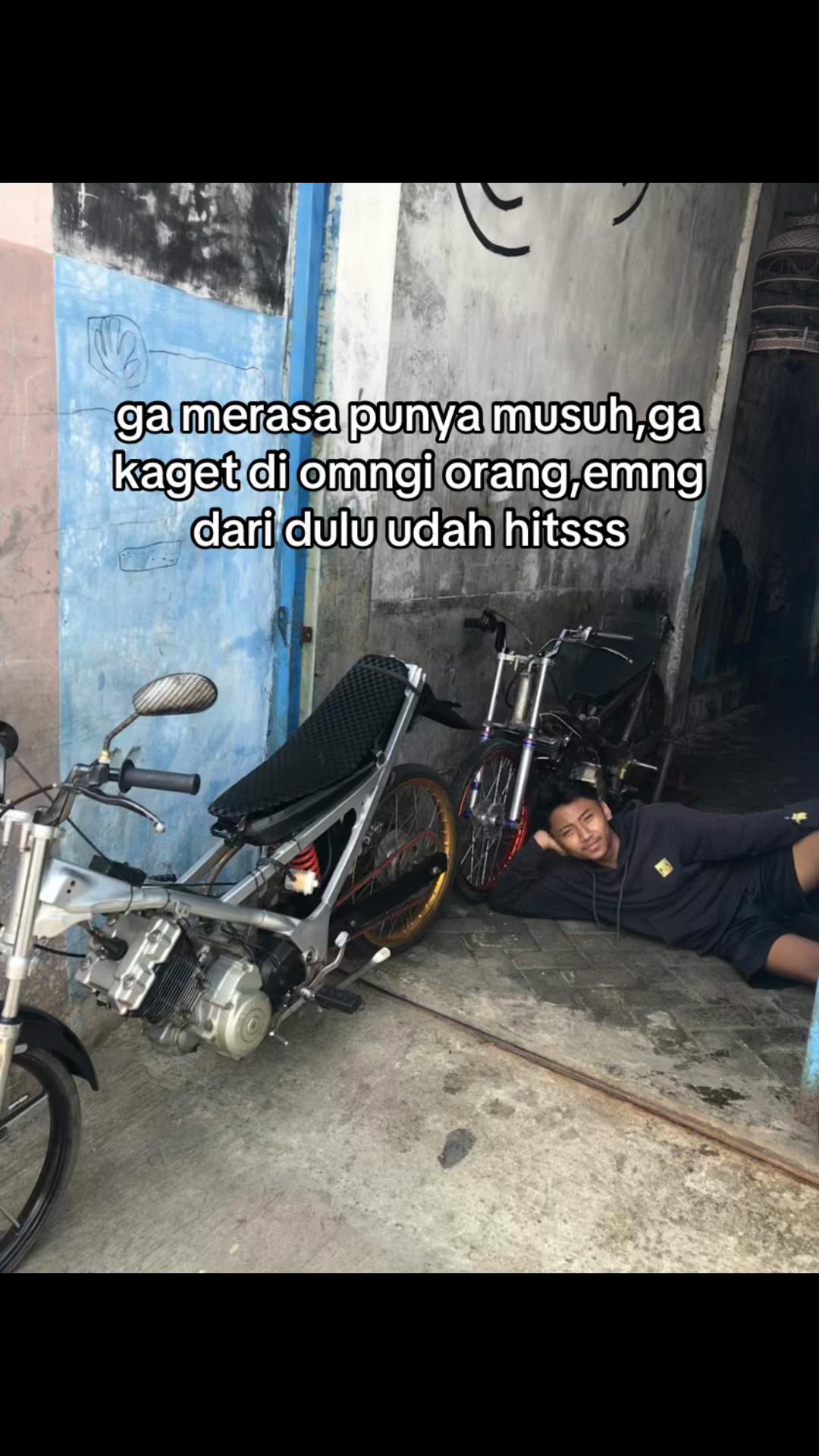 @Aboyy