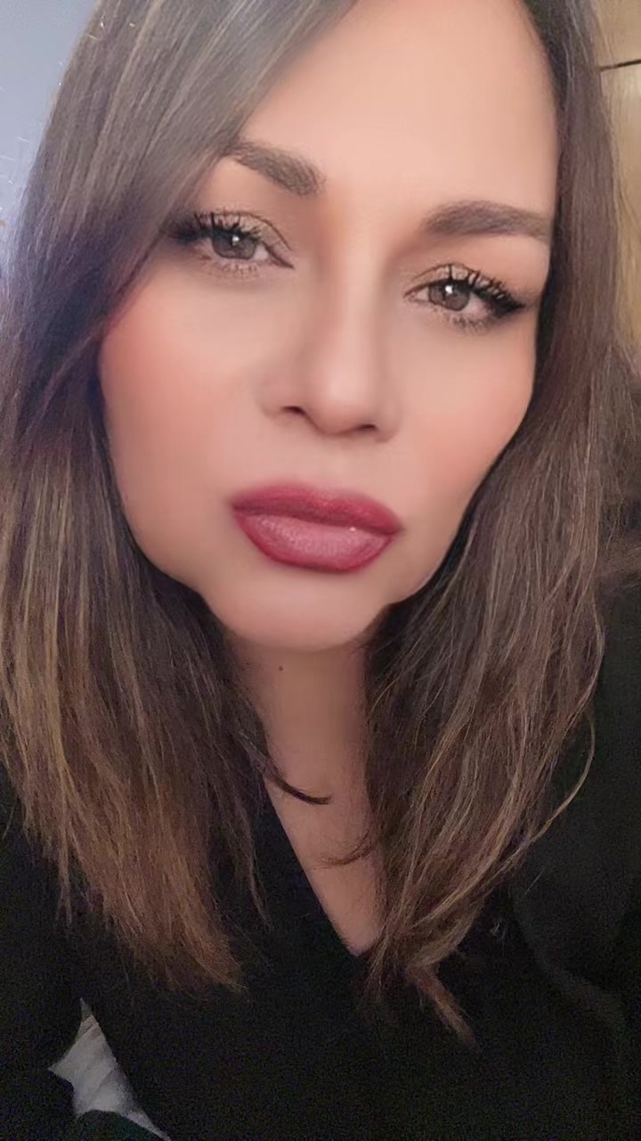 @Ana