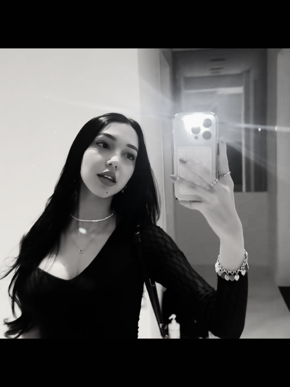 @𑣲⋆Mary da luh.˚˖𓍢ִ໋❀